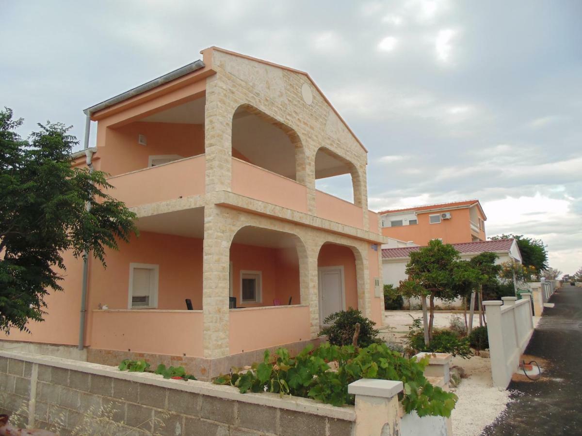 Apartman Ivana Vir Exterior foto